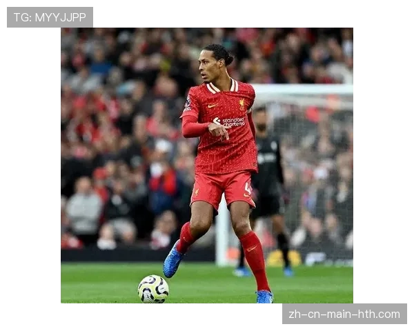 范戴克参与主罚球门球 中卫长传成战术偷袭新手段